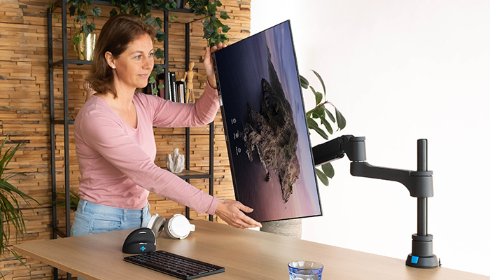 R-Go Monitorhalterung Zepher 4 C2 Dual Monitor Arm, für 2 Displays, VESA  TFT, Tisch-Befestigung – Böttcher AG